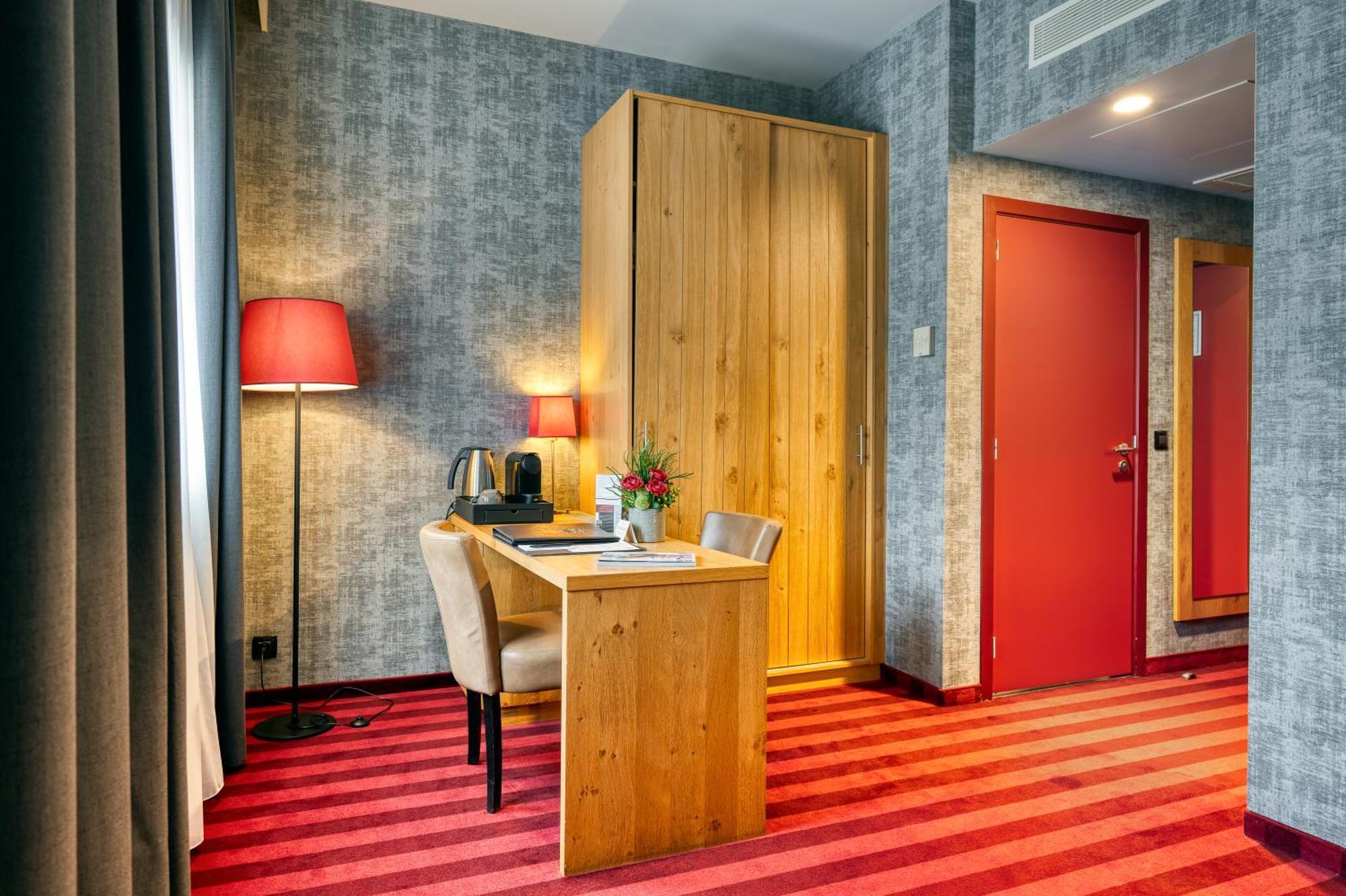 Hotel Verviers Van Der Valk Dış mekan fotoğraf